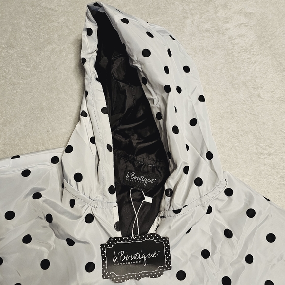B Boutique Evergreen Reversible Raincoat Poncho, Black/White Polka Dots, One Sz - Picture 7 of 8